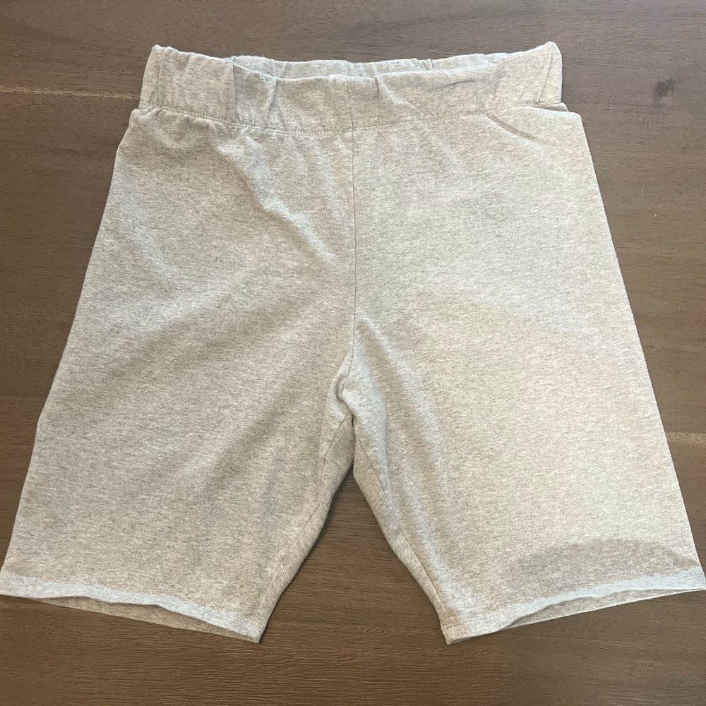 GOOD AMERICAN ESSENTIAL BIKE SHORT - Picture 5 of 9
